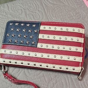 Montana West Red and White American Flag Wallet
